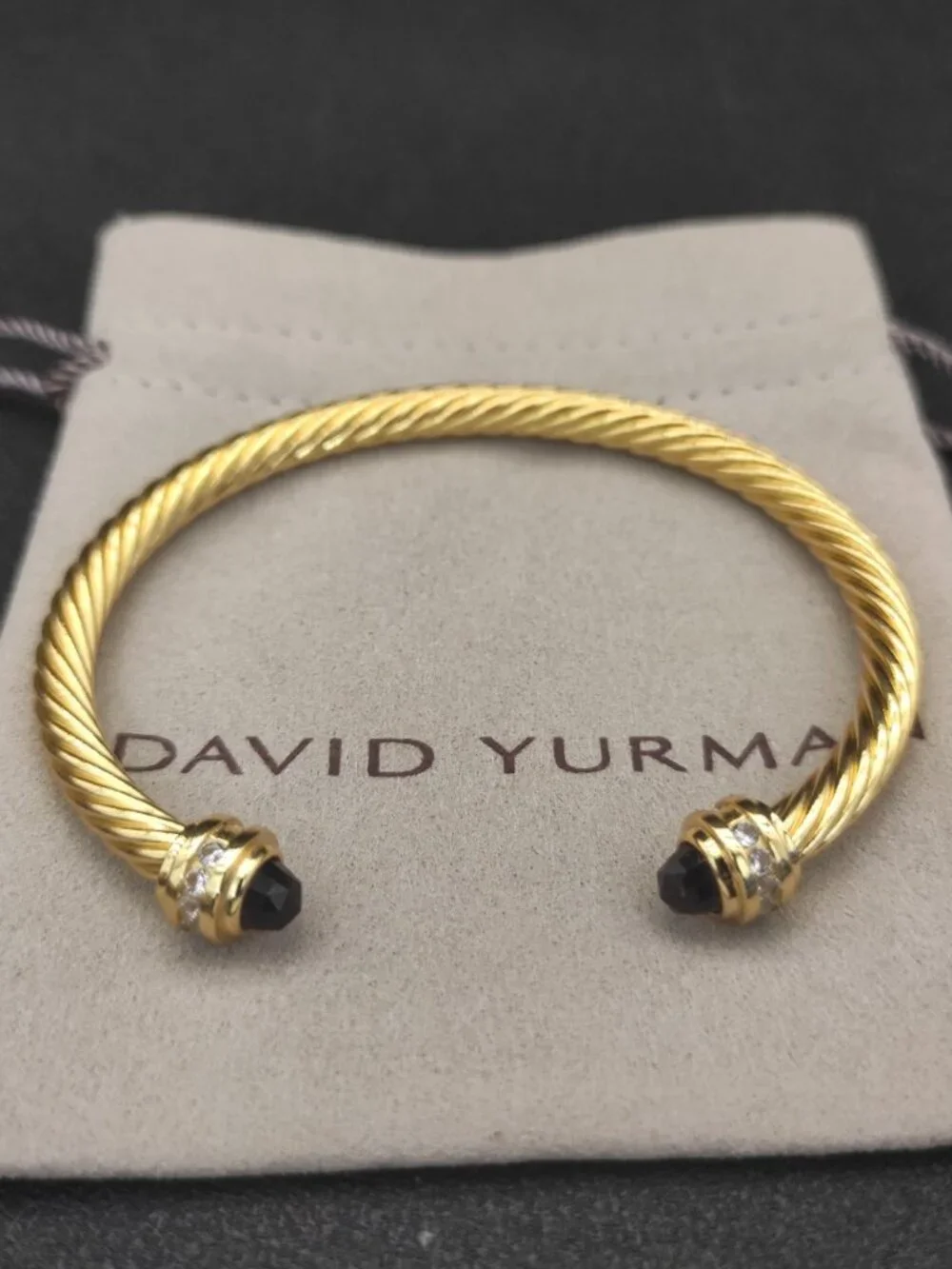 😙David Yurman😙 5MM gold bracelet with purple diamonds